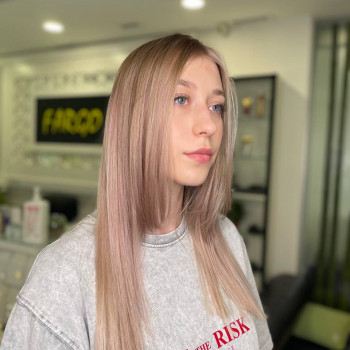 Стрижка жіноча
                    Салон красоты Fargo Киев