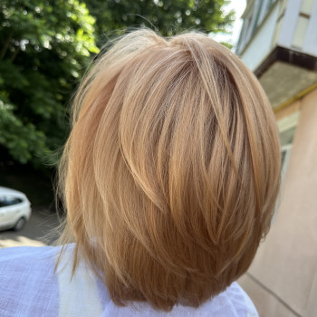 фарбування волосся тон в тон
                    Парикмахер Мария Хмельницкий