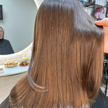 фарбування волосся тон в тон
                    Парикмахер Мария Хмельницкий