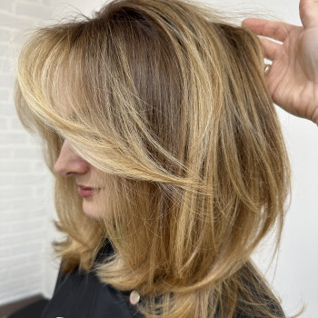 Рельєфне фарбування волосся
                    Перукар Мария Хмельницький