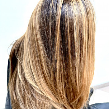 Рельєфне фарбування волосся
                    Перукар Мария Хмельницький