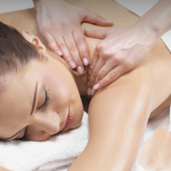 Масаж спини допоможе покращити поставу,прибрати біль в тілі,головний біль, набряки.Покращує самопочу...