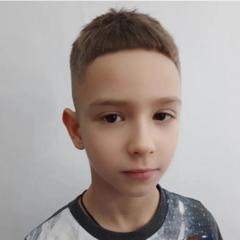 Чоловіча стрижка