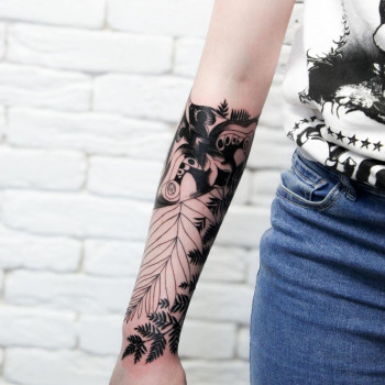 Тату на руці передпліччі папороть, фото - Тату салон Pugster Tattoo Studio