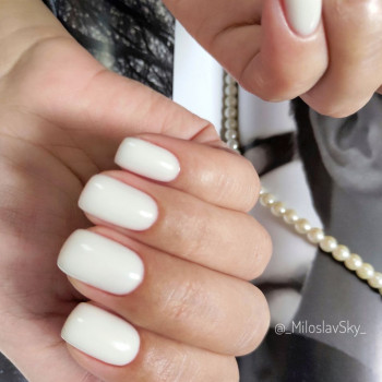 Маникюр MiloslavSky