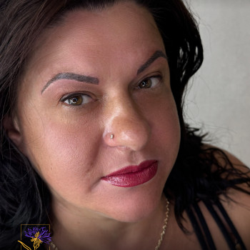 Перманентний макіяж губ
        