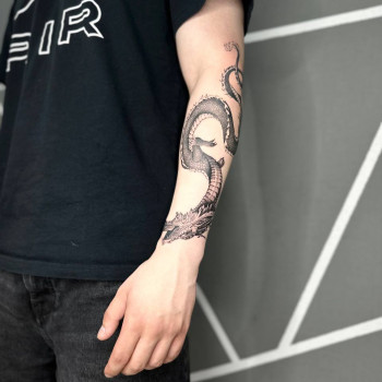 Тату Тату Дракон КИев, фото -   Евген Семенов