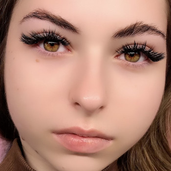 Фото из портфолио мастера Алена Овчаренко (лешмейкер, Киев)