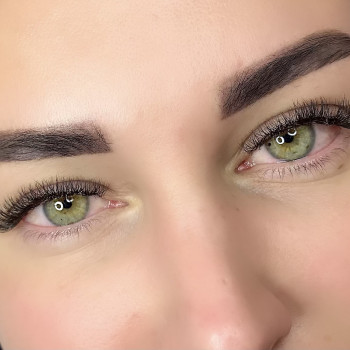 Фото из портфолио мастера Алена Овчаренко (лешмейкер, Киев)