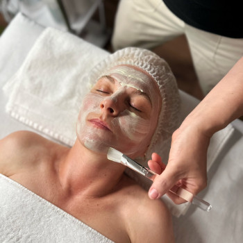 Чудове доповнення масажу обличчя ❤️
 