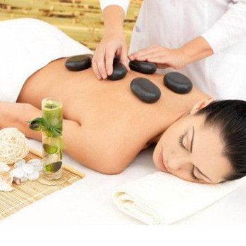 Масаж гарячим камінням
                    Масажист Іван Львів