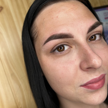 Перманентний макіяж брів/ татуаж
                    Мастер перманентного макияжа Александра Кривой Рог