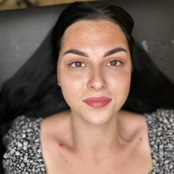 Коррекция перманентного макияжа/ татуажа
                    Мастер перманентного макияжа Александра Кривой Рог