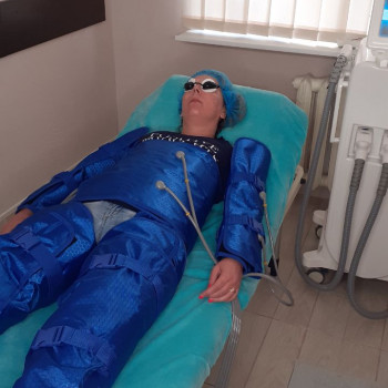 Пресотерапія все тіло 
Ноги,живіт, руки