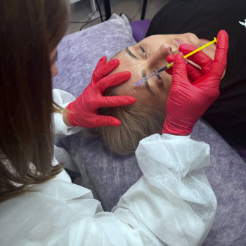 Ботулінотерапія
                    Косметолог Уляна Львів