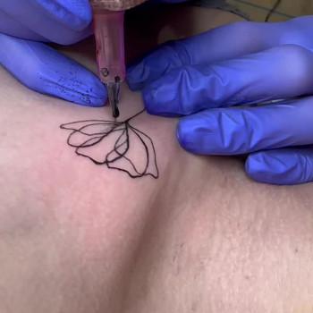 Міні тату
                    Мастер перманентного макияжа Анна Полтава