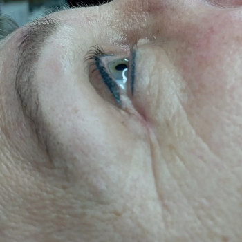 Ламінування на коротенькі війки