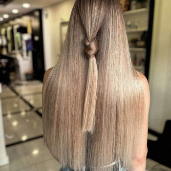 Фарбування з освітленням, шатуш
                    Салон красоты Fargo Киев