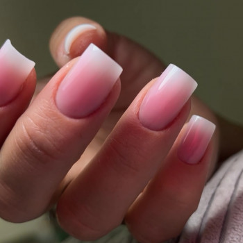 Манікюр, покриття , укріплення
                    Салон красоты Студія краси Монако Сумы