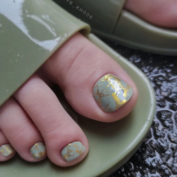 Педикюр + покриття гель-лак(без стоп)
                    Майстер манікюру Анна Харків