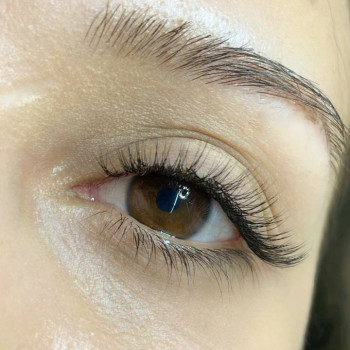 Нарощення вій 2D
                    Лешмейкер Ирина Київ