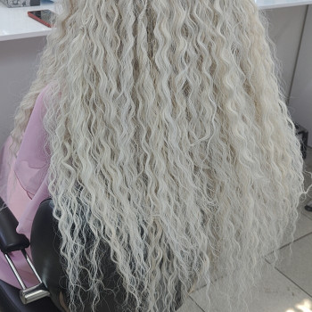 Афрокучері
                    Перукар-колорист Анна Кременчук