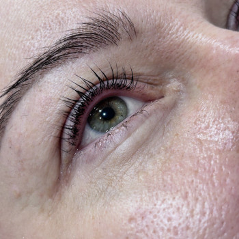 Ламінування вій
                    Салон краси Kalina Studio Запоріжжя