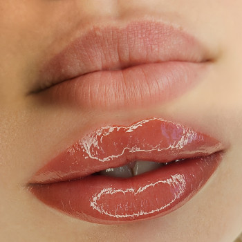 Перманентний макіяж губ
                    Майстер перманентного макіяжу Наталя Харків