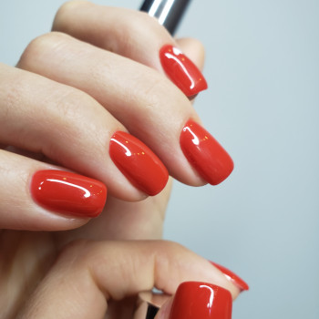 Покриття гель-лак
                    Салон красоты Sargan Beauty Space Киев