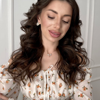 Зачіски
                    Візажист Дина Одеса