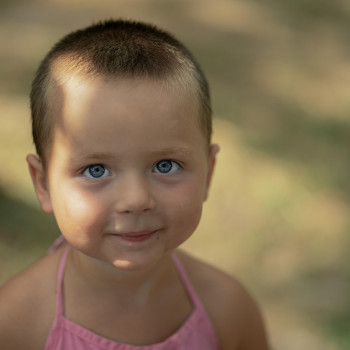 Іноді фотографую фестивалі та висвічую певні події, але це вибірково.