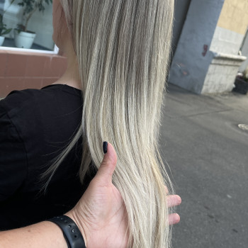 Сложное окрашивание
                    Перукар Светлана Харків