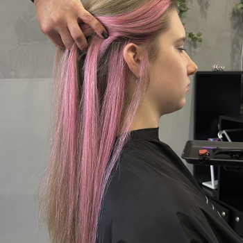 Яркое окрашивание
                    Парикмахер Светлана Харьков