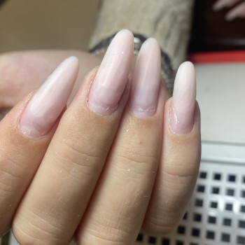 Коррекция ногтей
                    Майстер манікюру Элина Одеса