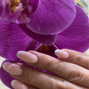 Дизайн
                    Майстер манікюру Элина Одеса