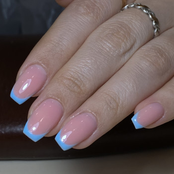 Дизайн
                    Майстер манікюру Элина Одеса