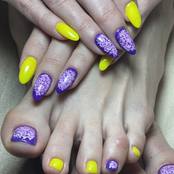 Дизайн
                    Майстер манікюру Элина Одеса