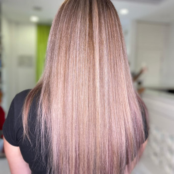 Кольорові фарбування
                    Салон краси Fargo Київ