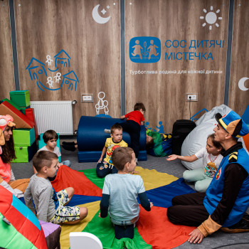 Репортаж конференцій, форумів, спортивних заходів та концертів.
                    Фотограф Александр Черновцы