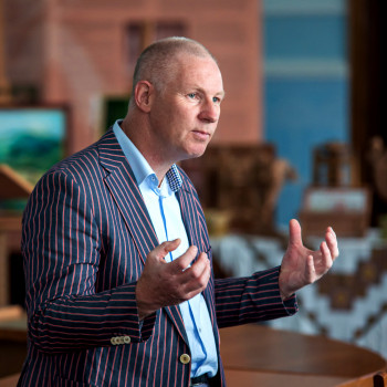 Репортаж конференцій, форумів, спортивних заходів та концертів.
                    Фотограф Александр Черновцы