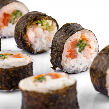 Каталожна зйомка товару на білому фоні
                    Фотограф Александр Черновцы