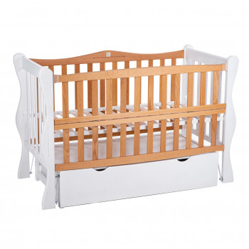 Каталожна зйомка товару на білому фоні
                    Фотограф Александр Черновцы