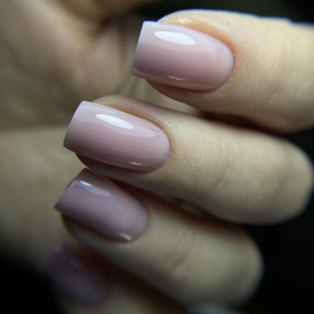 Покрытие гель лаком
                    Мастер маникюра Анна Одесса