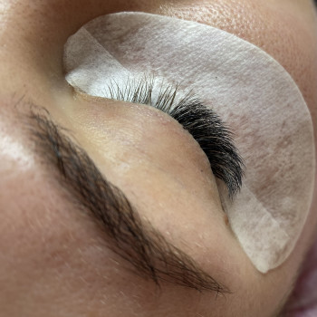 Нарощення вій
                    Лешмейкер Оксана Львів