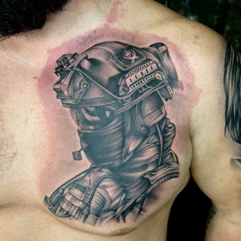 Тату військовий