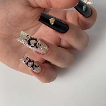 Черный маникюр на длинные ногти с сердечками, фото - Мастер маникюра Ірина Євдокимова