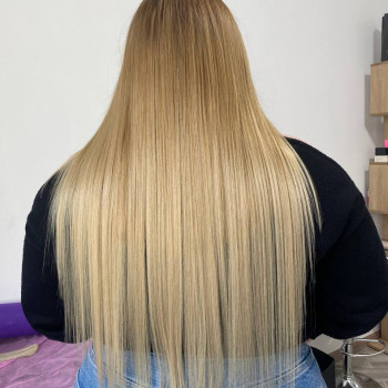 нарощування волосся