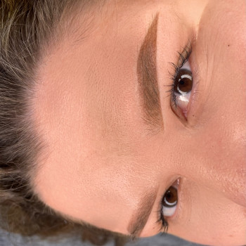 Перманентний макіяж брів одразу після