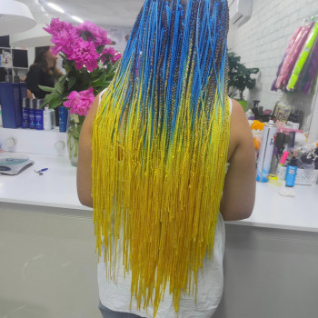 Плетіння, Афрокоси
                    Перукар-колорист Анна Кременчук