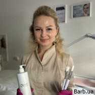Косметолог Ірина Остапенко на Barb.ua